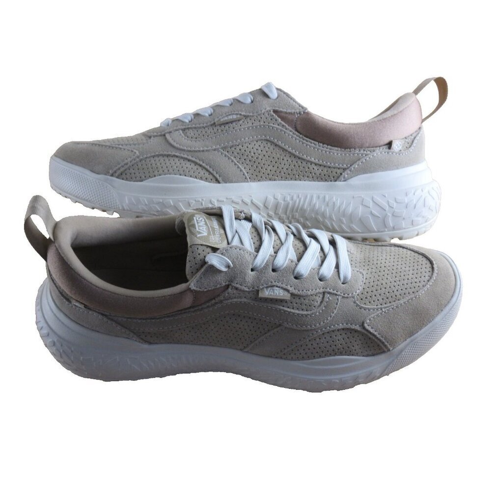 Vans Men's MTE UltraRange Neo Vr3 Trail Shoes Suede Cornstalk Beige Sizes NEW